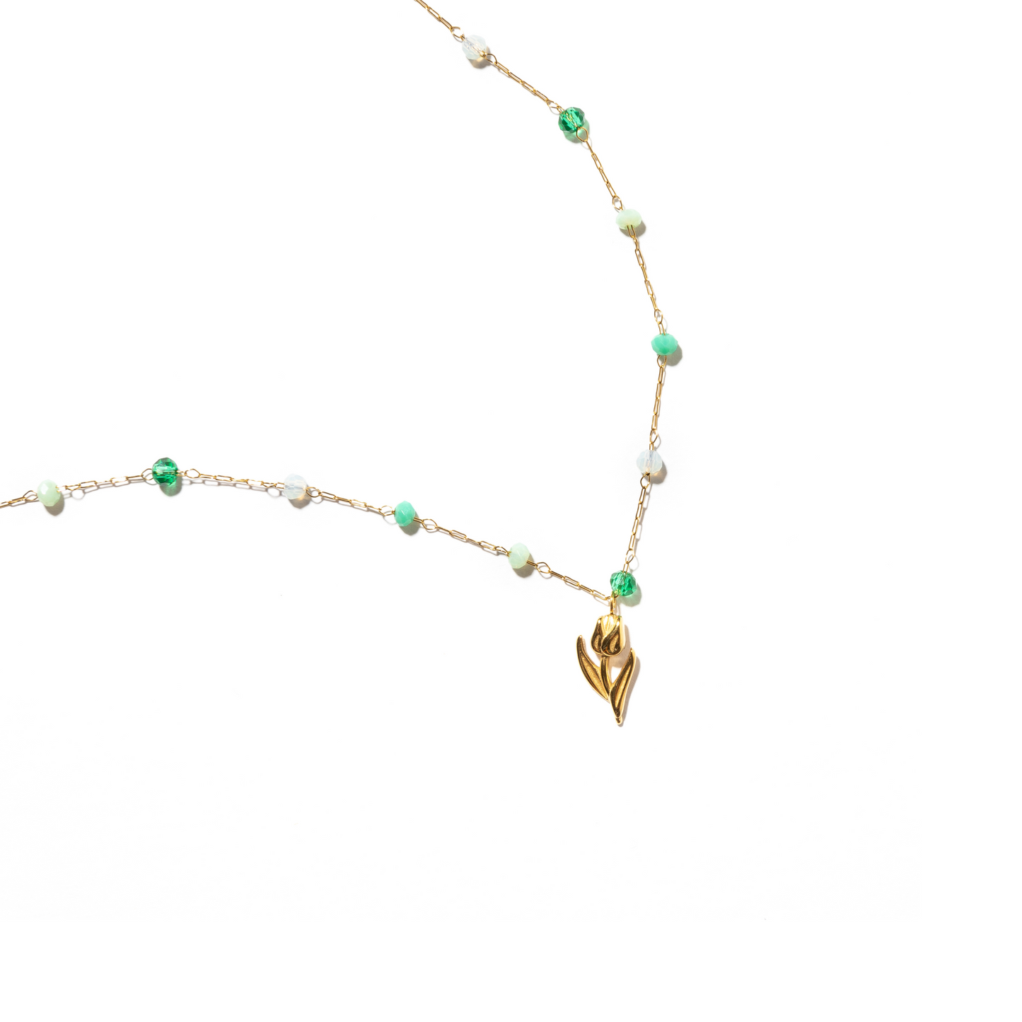 The turquoise beaded rose necklace