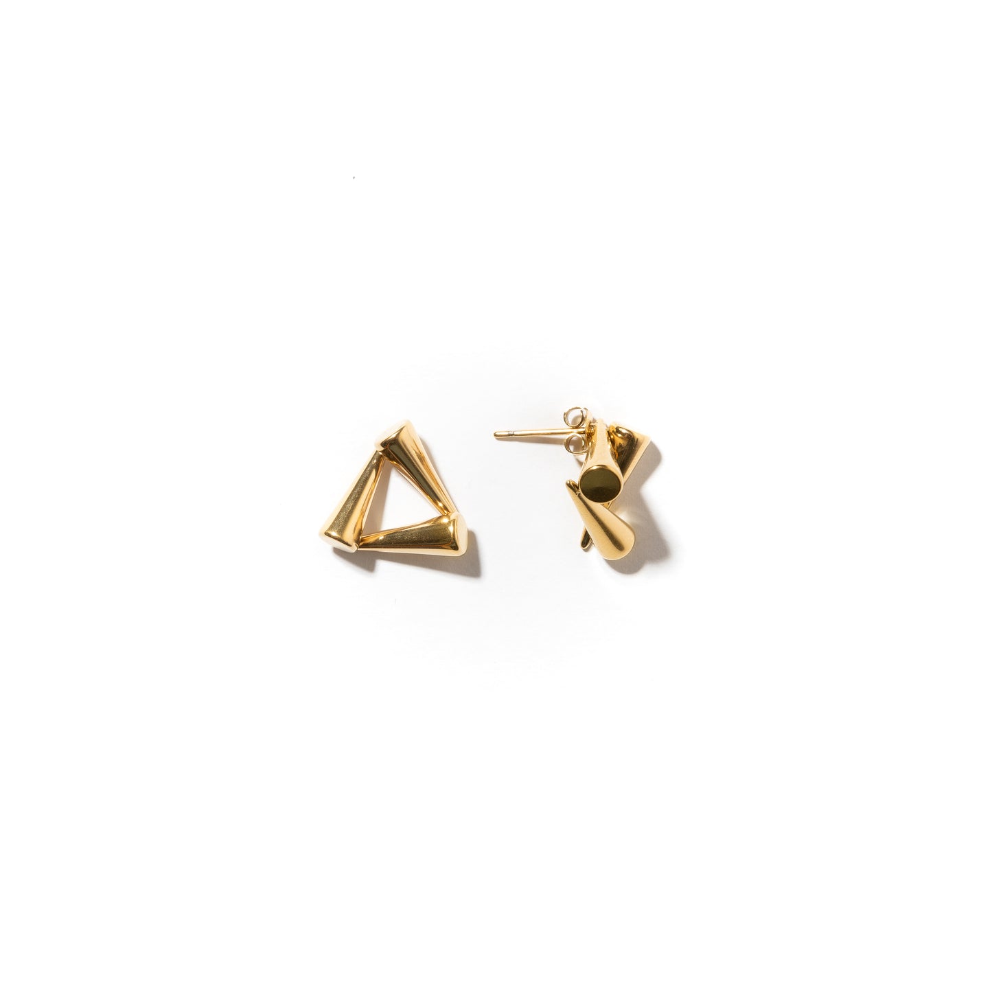The triangle nail studs