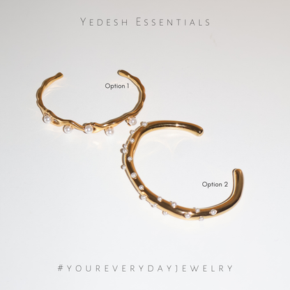 Pearl studded bangles