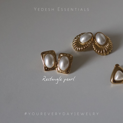 Vintage inspired pearl earrings